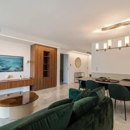 Magnificent - Sea View - - Luxury Appartement
